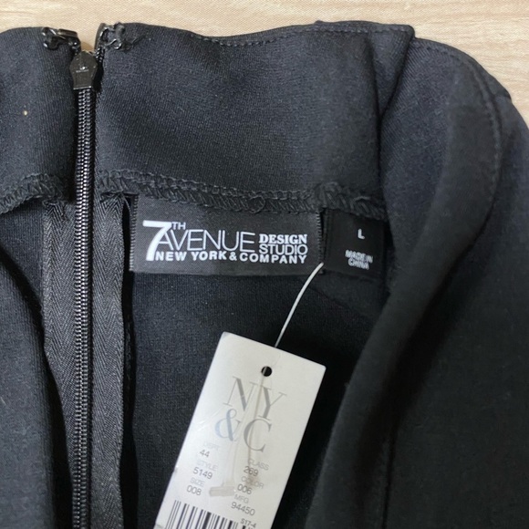 7th Avenue New York & Company V Neck Black Blouse Crochet Details Size L NWT - Picture 3 of 6